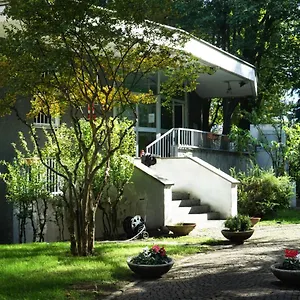https://hi-ostello-milano.it-lombardy.com
